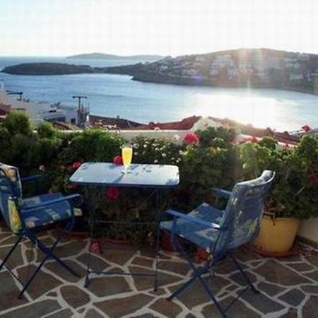 Meltemi Aparthotel Mpatsi Buitenkant foto