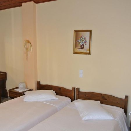 Meltemi Aparthotel Mpatsi Buitenkant foto