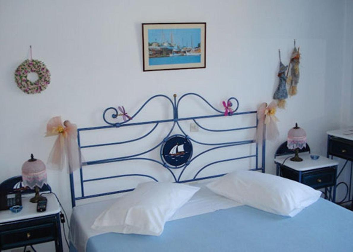 Meltemi Aparthotel Mpatsi Buitenkant foto