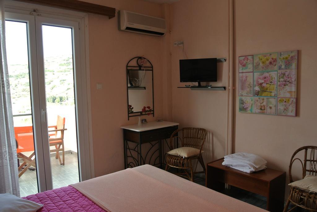 Meltemi Aparthotel Mpatsi Buitenkant foto